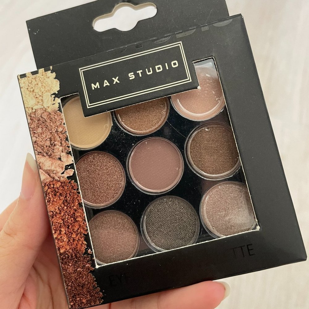 Max Studio Eyeshadow Palette Neutrals, Glitter